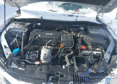 2017 Honda Accord Lx z USA, uszkodzony, nr VIN 1HGCR2F36HA215194